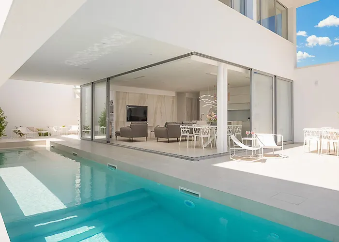 Βίλα Spectacular 4 Bedrooms Sunrise Breath-taking