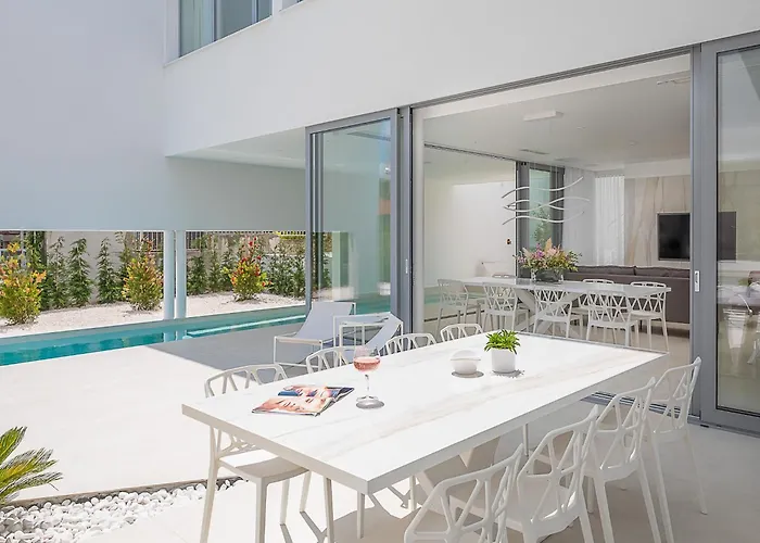 Βίλα Spectacular 4 Bedrooms Sunrise Breath-taking *