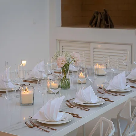 Sunrise: Sea Views And Heated Pool *