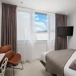 Sunrise: Sea Views And Heated Pool *